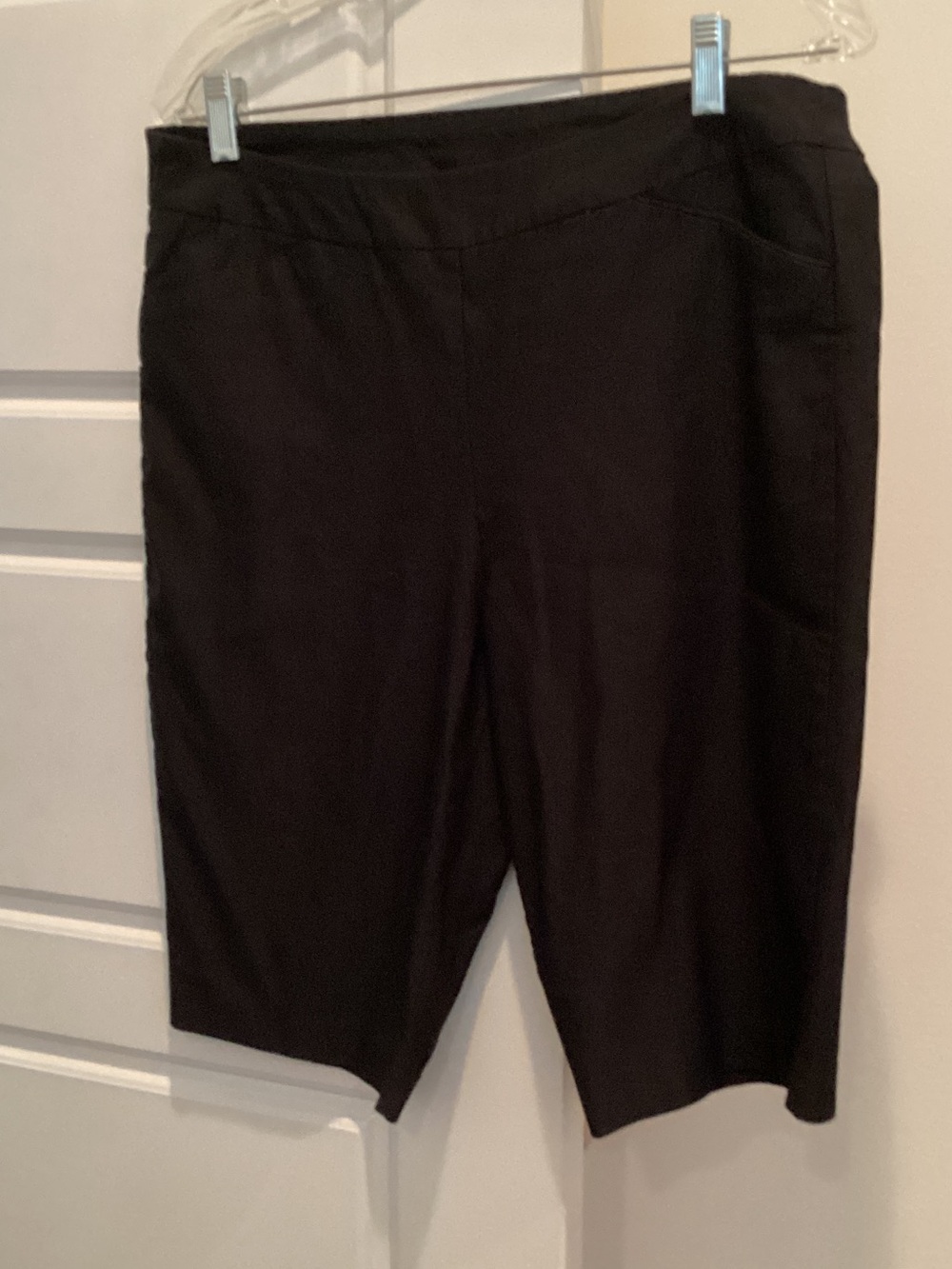 Chico's Black Stretch Pull-On Bermuda Shorts